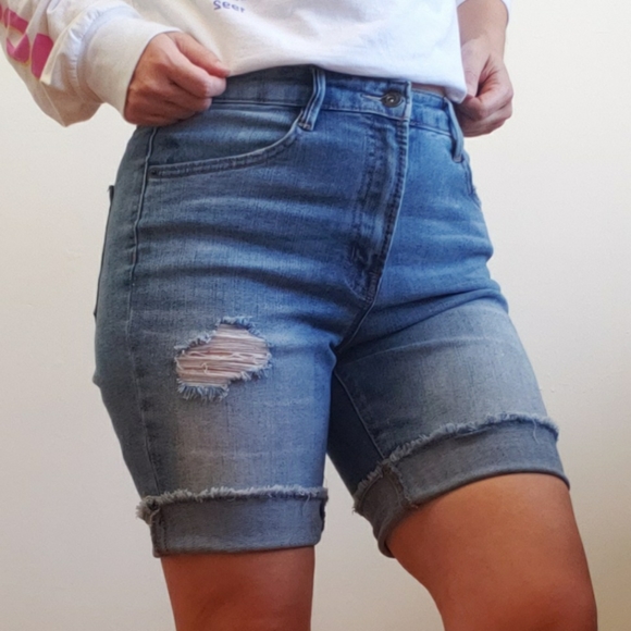 Jessica Simpson - Venice Cutoff Short Distressed High Rise Denim Jean 28 - Picture 3 of 11